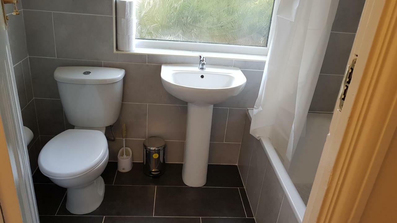 בארנט Elegant And Spacious 2 Bedroom מראה חיצוני תמונה